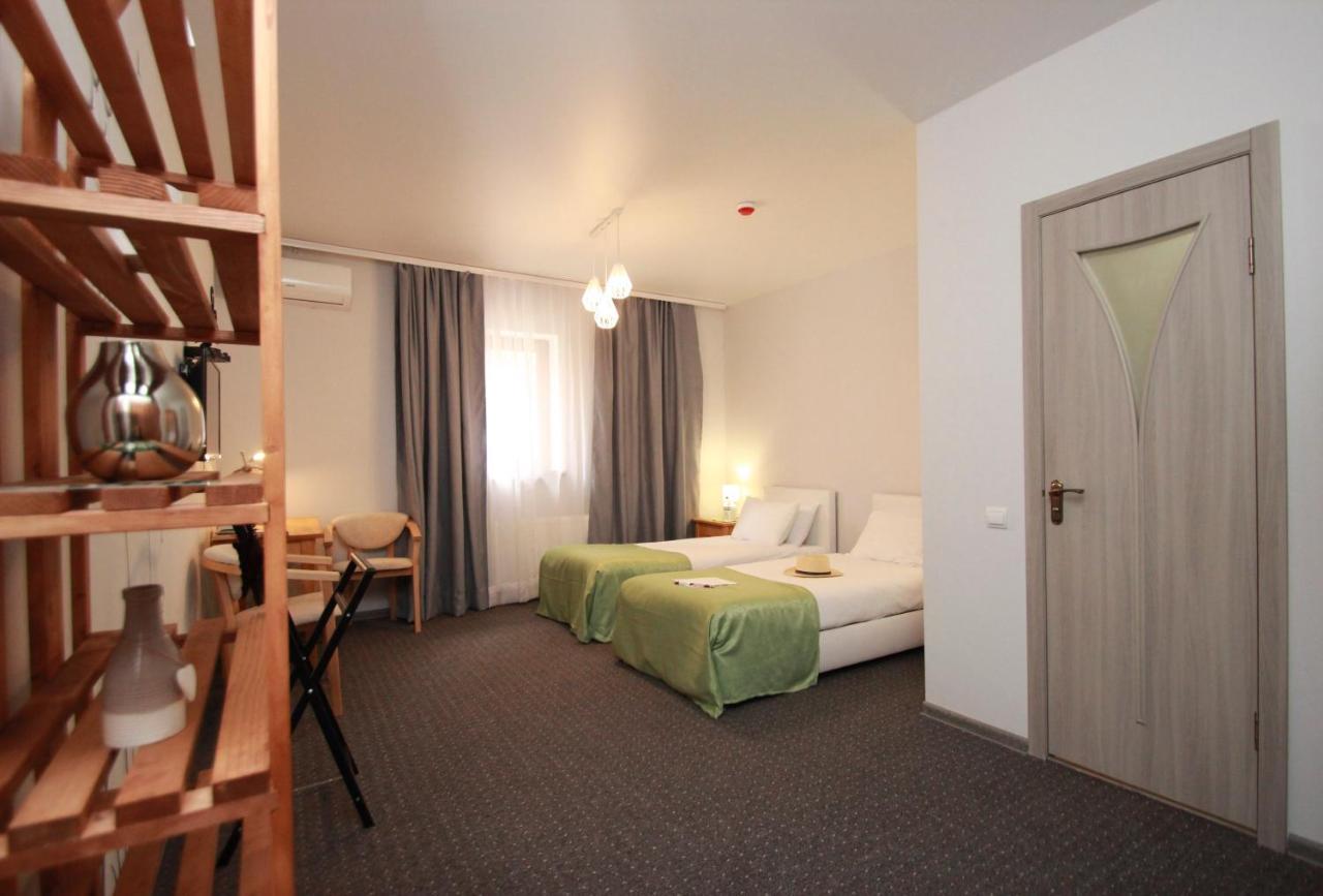 אודסה Garden Eco Design Hotel מראה חיצוני תמונה