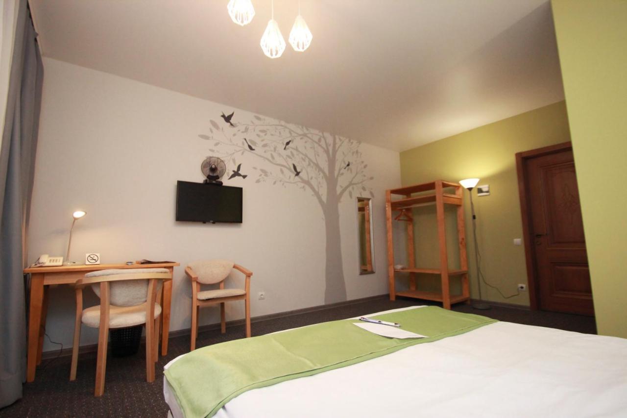 אודסה Garden Eco Design Hotel מראה חיצוני תמונה