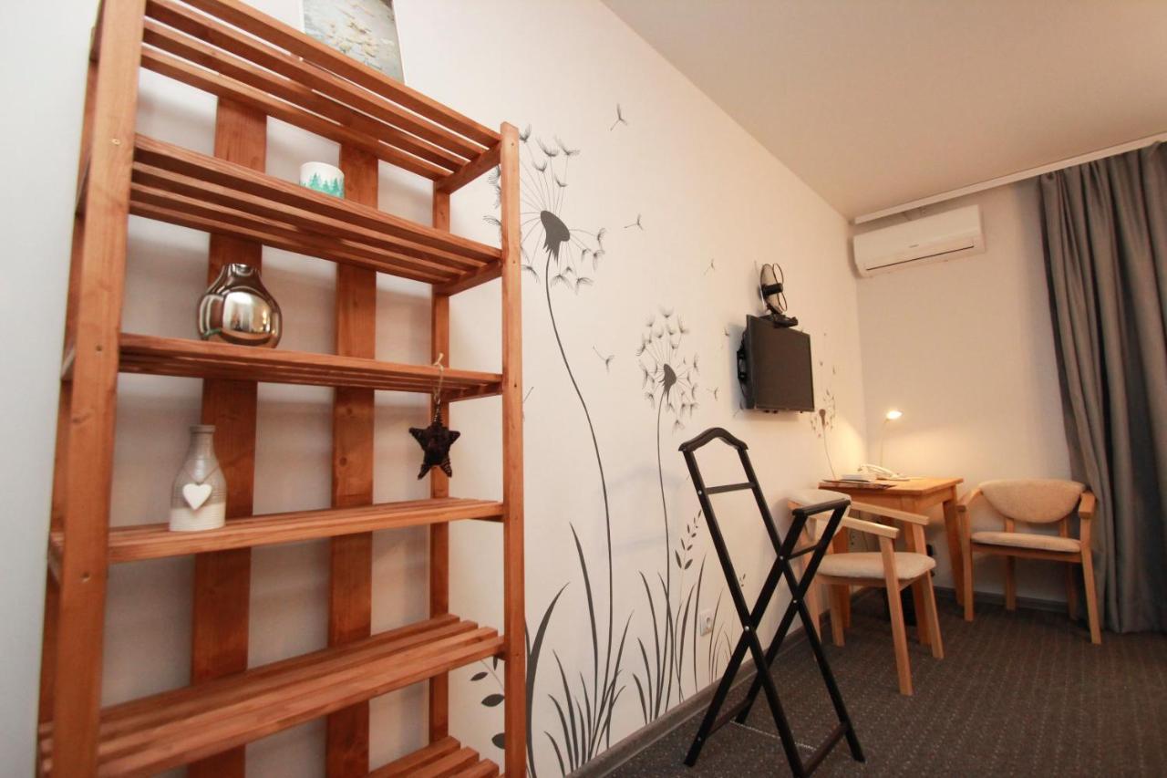 אודסה Garden Eco Design Hotel מראה חיצוני תמונה